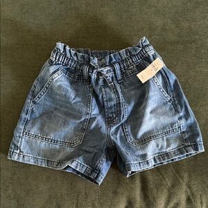 Stylish Girls Blue Denim Shorts